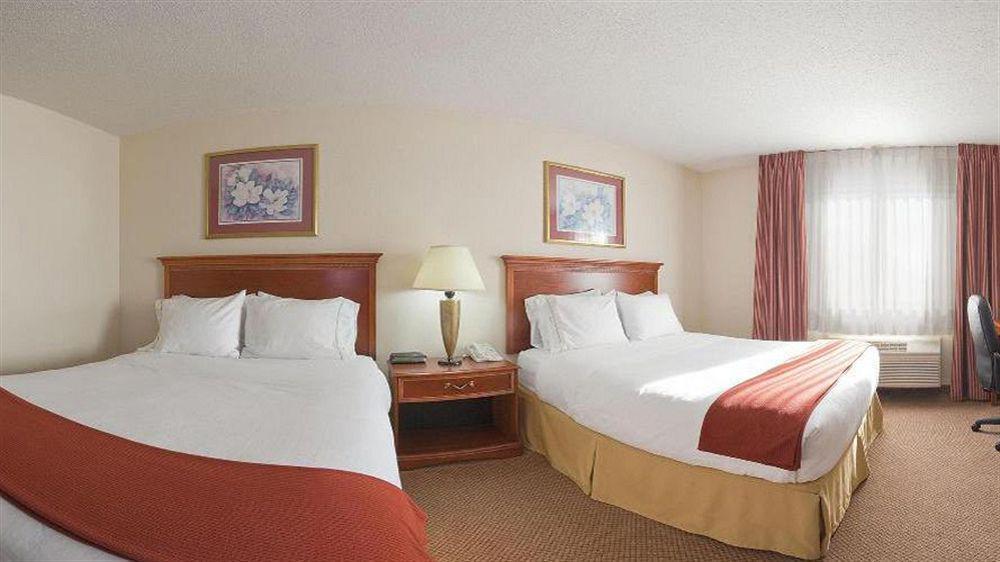 Hotel Baymont By Wyndham Chelsea Extérieur photo