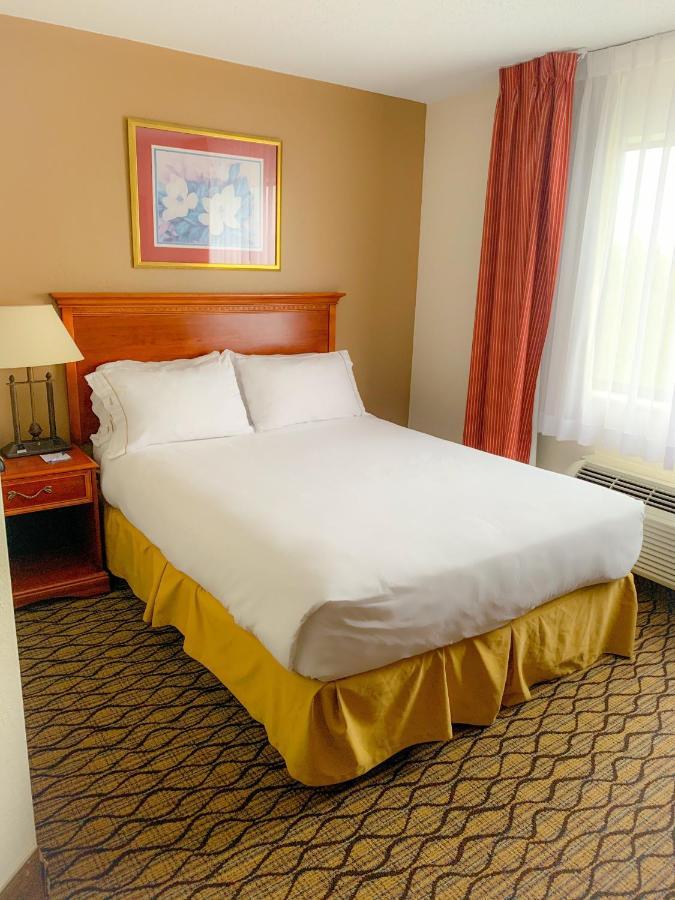 Hotel Baymont By Wyndham Chelsea Extérieur photo